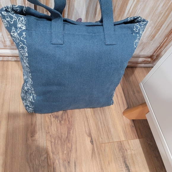 NWT Disney Stitch Tote - Picture 4 of 5